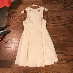 Lulu’s White Dress